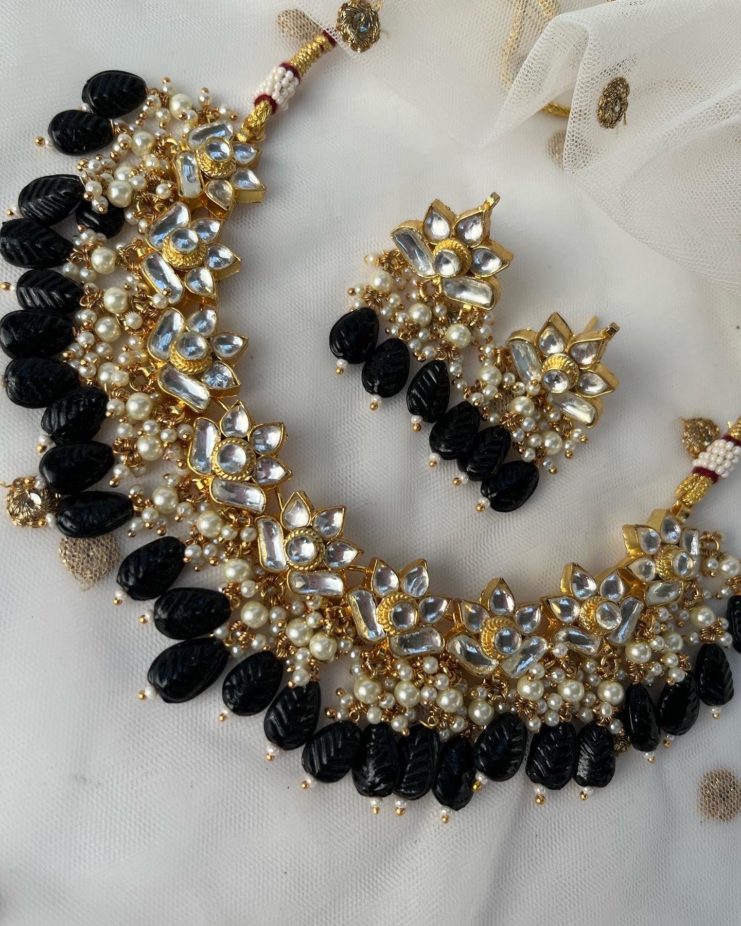 Gold plated pachi kundan necklace with earrings set (flower)