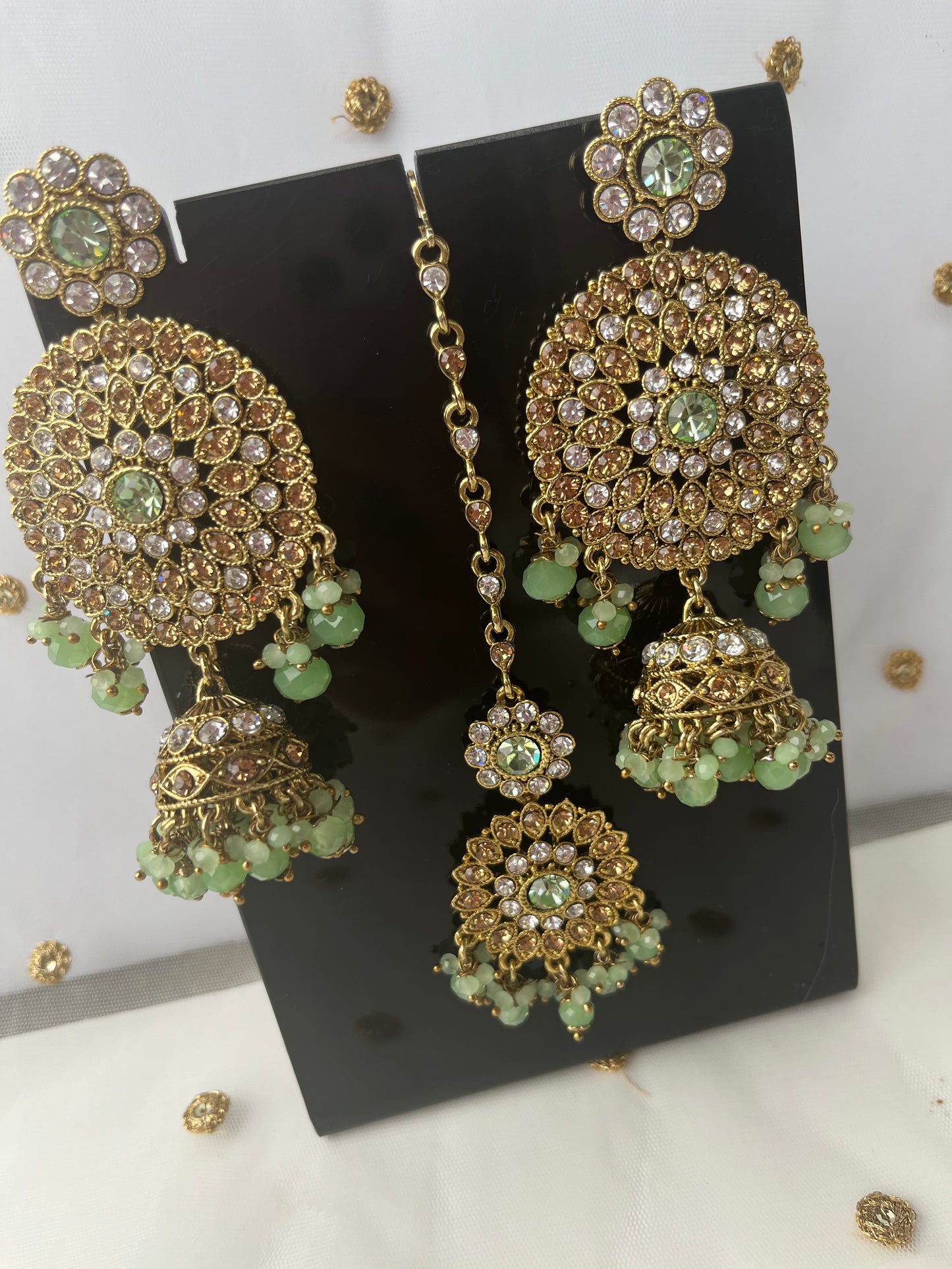 Pakistani necklace set with earring, tikka with jhoomar