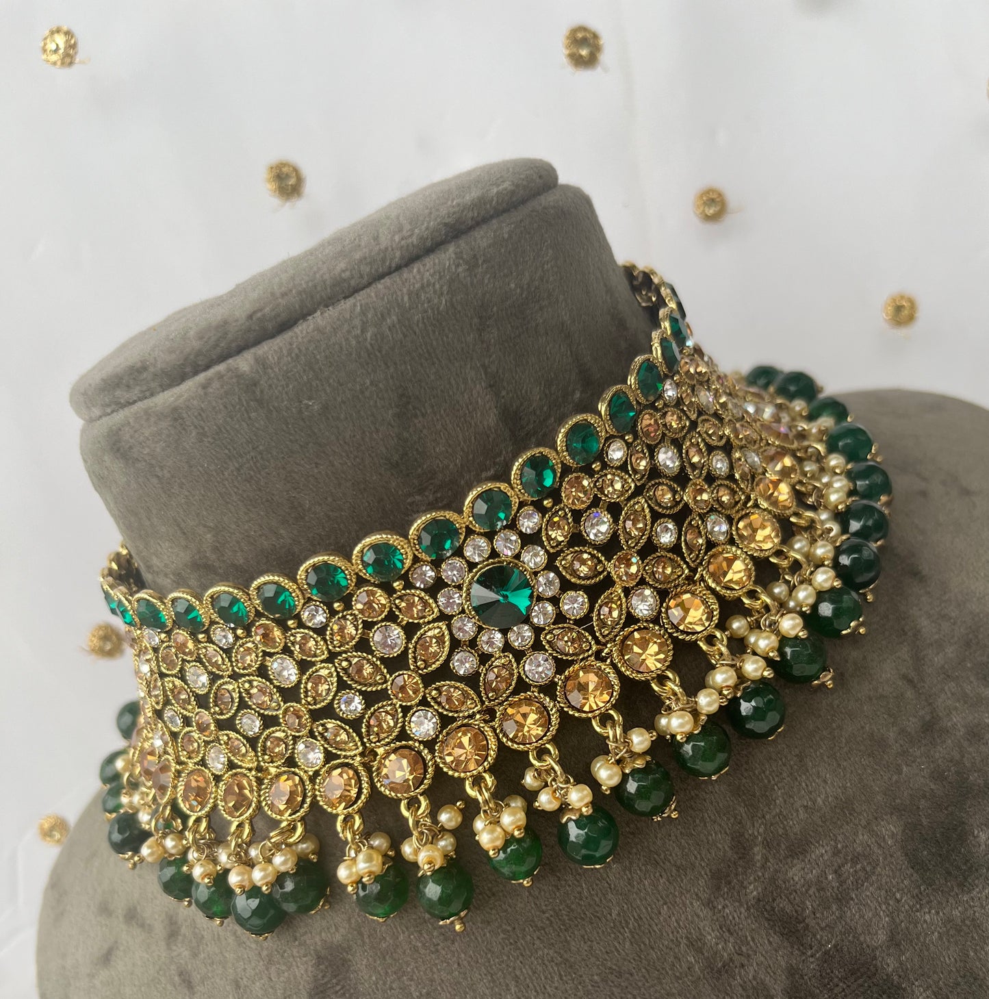 Pakistani necklace set with earring, tikka with jhoomar